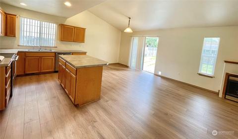 4804 220th St E, Spanaway, WA 98387 photo 5