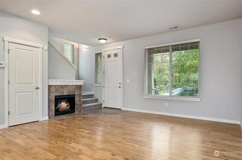 922 149 St SE, Mill Creek, WA 98012 photo 2