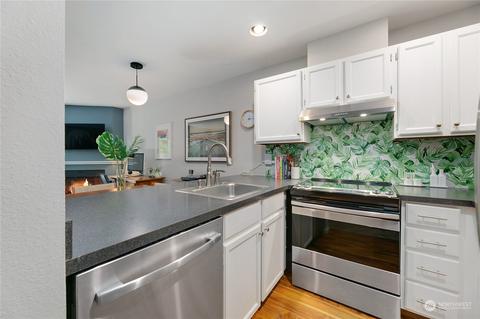 211 Summit Ave E #S114, Seattle, WA 98102 photo 6