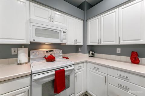 23908 Bothell Everett Hwy #A207, Bothell, WA 98021 photo 13