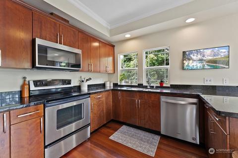 1916 25th Ave E, Seattle, WA 98112 photo 13