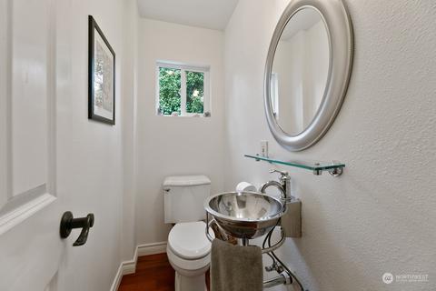 1916 25th Ave E, Seattle, WA 98112 photo 18