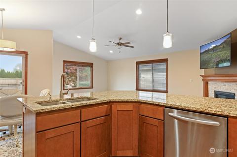 12603 18th Dr SE, Everett, WA 98208 photo 9