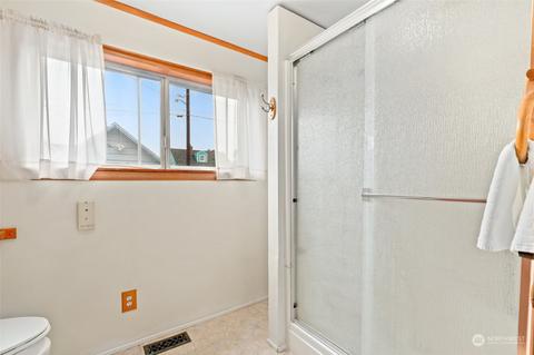 2920 Leonard Dr, Everett, WA 98201 photo 15