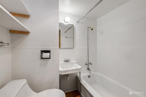 1419 E Olive St, Seattle, WA 98122 photo 14