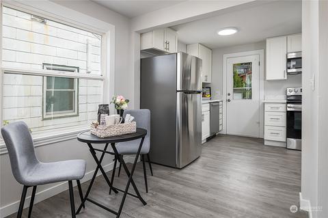 9032 15th Ave SW, Seattle, WA 98106 photo 12