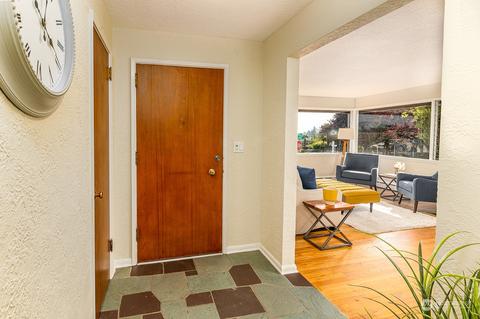 4634 Silvertip Ln, Everett, WA 98203 photo 8