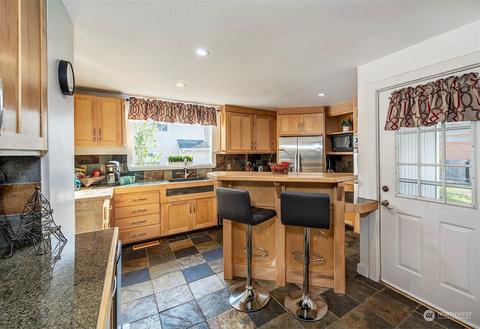 2210 Mcdougall Ave, Everett, WA 98201 photo 12