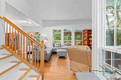 723 106th Pl SE, Everett, WA 98208 photo 5