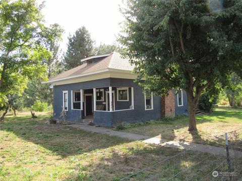 221 W Patit Ave, Dayton, WA 99328