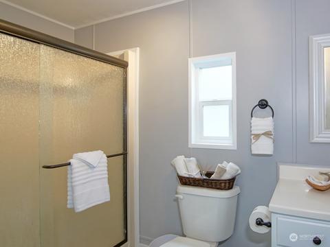 100 E Sea Breeze Dr, Grapeview, WA 98546 photo 18