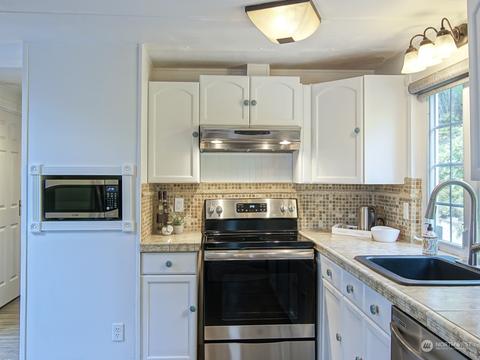 100 E Sea Breeze Dr, Grapeview, WA 98546 photo 13