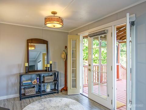 100 E Sea Breeze Dr, Grapeview, WA 98546 photo 5