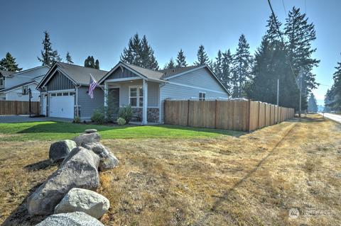 701 S Tipsoo Loop, Rainier, WA 98576 photo 3