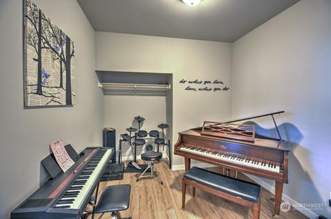 701 S Tipsoo Loop, Rainier, WA 98576 photo 28