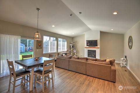 701 S Tipsoo Loop, Rainier, WA 98576 photo 13