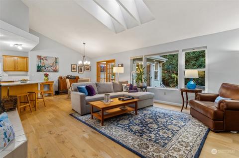 1250 Devon Loop NE, Olympia, WA 98506 photo 5