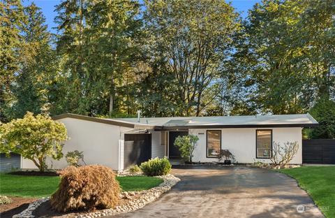 10819 NE 154th Ct, Bothell, WA 98011 photo 1