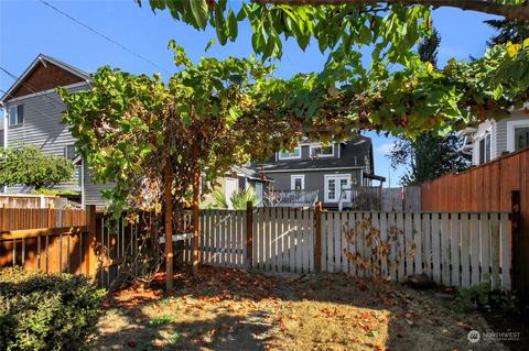 4012 Rucker Ave, Everett, WA 98201 photo 3