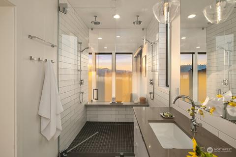 111 E Hamlin St, Seattle, WA 98102 photo 18