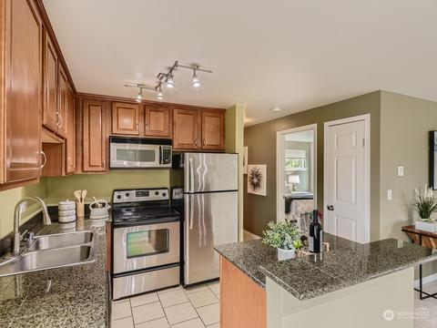20328 Bothell-everett Hwy #B304, Bothell, WA 98012 photo 12