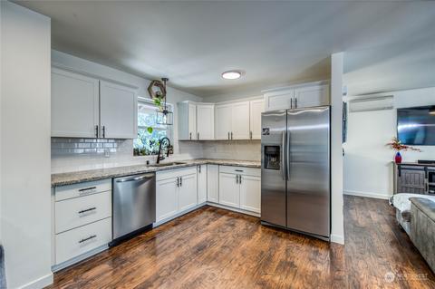 171 E Cedar St, Belfair, WA 98528 photo 11