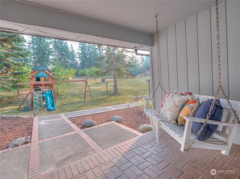 29716 SE 375th St, Enumclaw, WA 98022 photo 2
