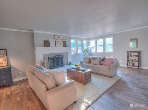 29716 SE 375th St, Enumclaw, WA 98022 photo 4