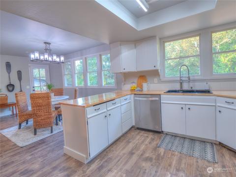 29716 SE 375th St, Enumclaw, WA 98022 photo 8