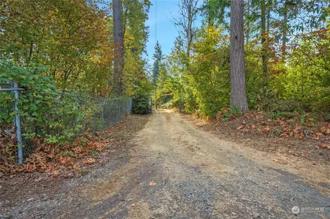 21029 SE 272nd St, Maple Valley, WA 98038