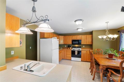 408 Eldredge Ave NW, Orting, WA 98360 photo 8