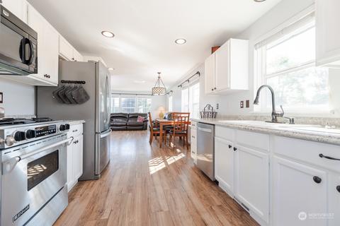 204 Seattle St E, Rainier, WA 98576 photo 22