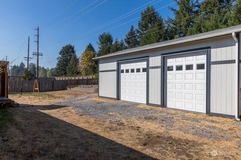 204 Seattle St E, Rainier, WA 98576 photo 5