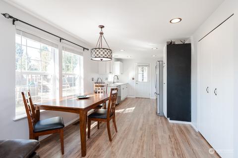 204 Seattle St E, Rainier, WA 98576 photo 19