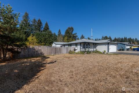 204 Seattle St E, Rainier, WA 98576 photo 3