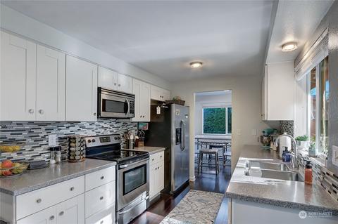 3302 121st Pl SE, Everett, WA 98208 photo 9