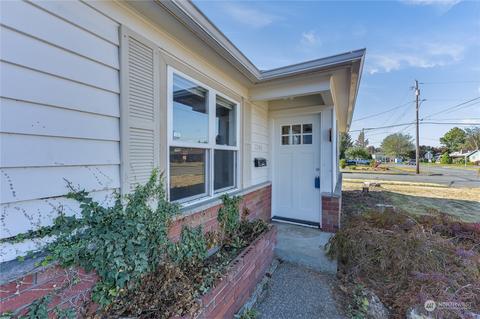 2346 Initial Ave, Enumclaw, WA 98022 photo 12