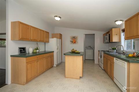30 E Mooreview Ln E, Shelton, WA 98584 photo 12