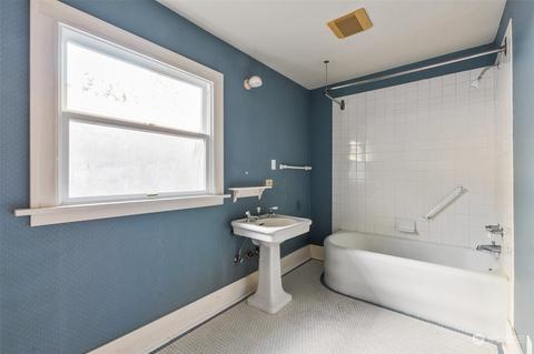 2000 26th Ave E, Seattle, WA 98112 photo 18
