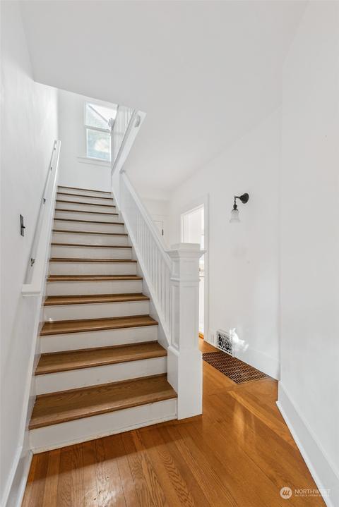 2000 26th Ave E, Seattle, WA 98112 photo 15