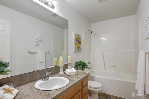 16226 1st Pl W, Bothell, WA 98012 photo 20