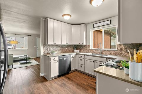 21006 177th St E, Orting, WA 98360 photo 8