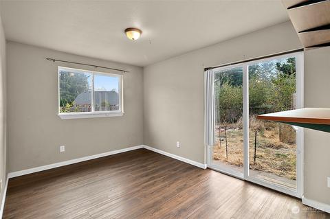 21006 177th St E, Orting, WA 98360 photo 10