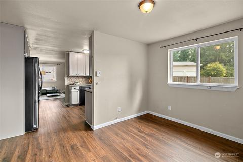21006 177th St E, Orting, WA 98360 photo 11