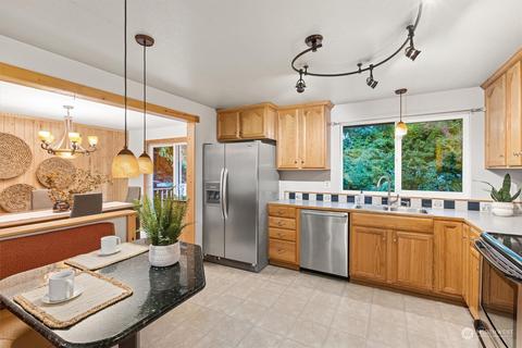 4803 129th St SE, Everett, WA 98208 photo 3