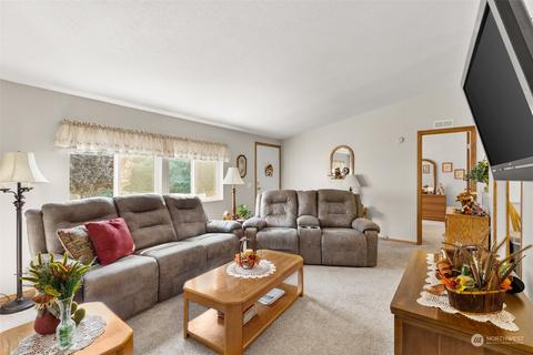 824 Winlock Vader Rd, Winlock, WA 98596 photo 11