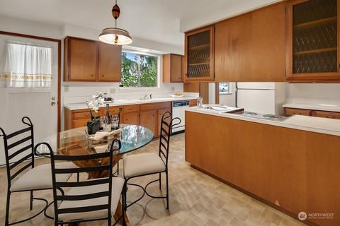 8803 4th Pl SE, Everett, WA 98208 photo 11
