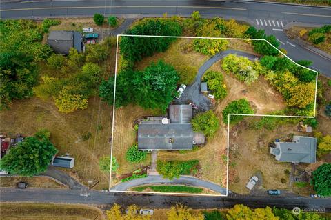 813 NE 2nd St, Winlock, WA 98596 photo 3