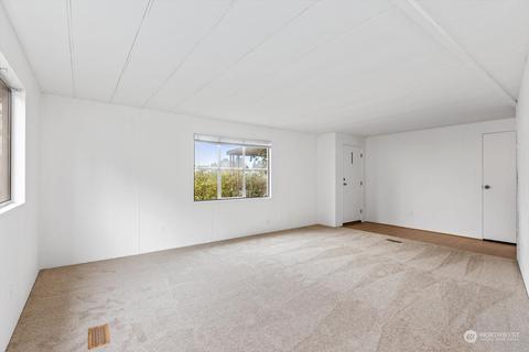 12806 NE 189th St, Bothell, WA 98011 photo 4