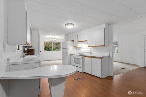 12806 NE 189th St, Bothell, WA 98011 photo 8